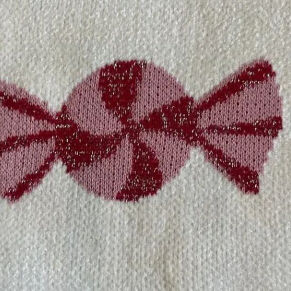 NWT JINGLES & JOY Christmas Peppermint Candy Throw 50x70 Cream Holiday Blanket - Picture 5 of 11